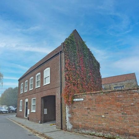 St Nicholas Corner - A New Unique Town Centre Home King's Lynn Exterior foto